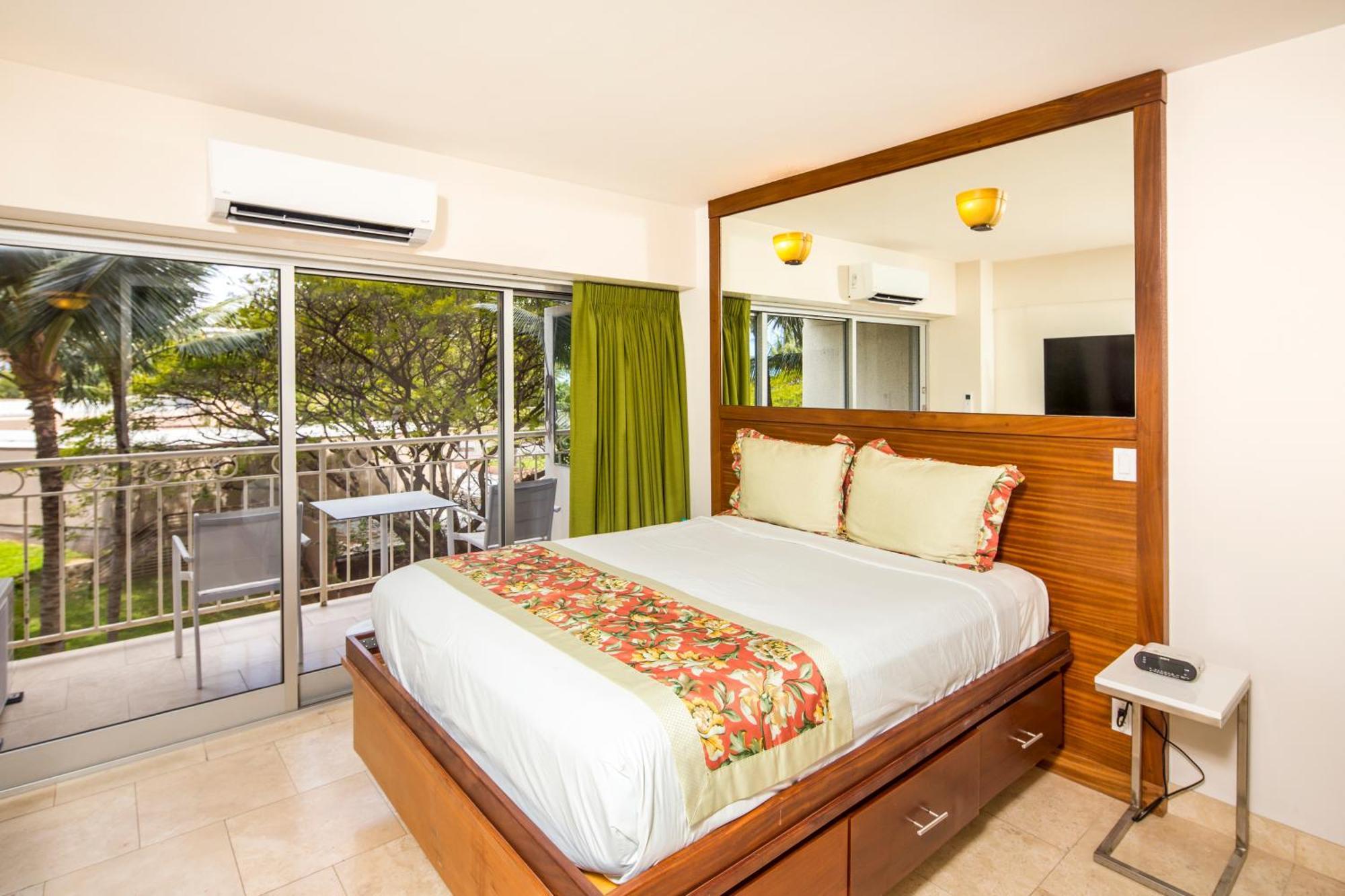 Castle Waikiki Shore Гонолулу Экстерьер фото