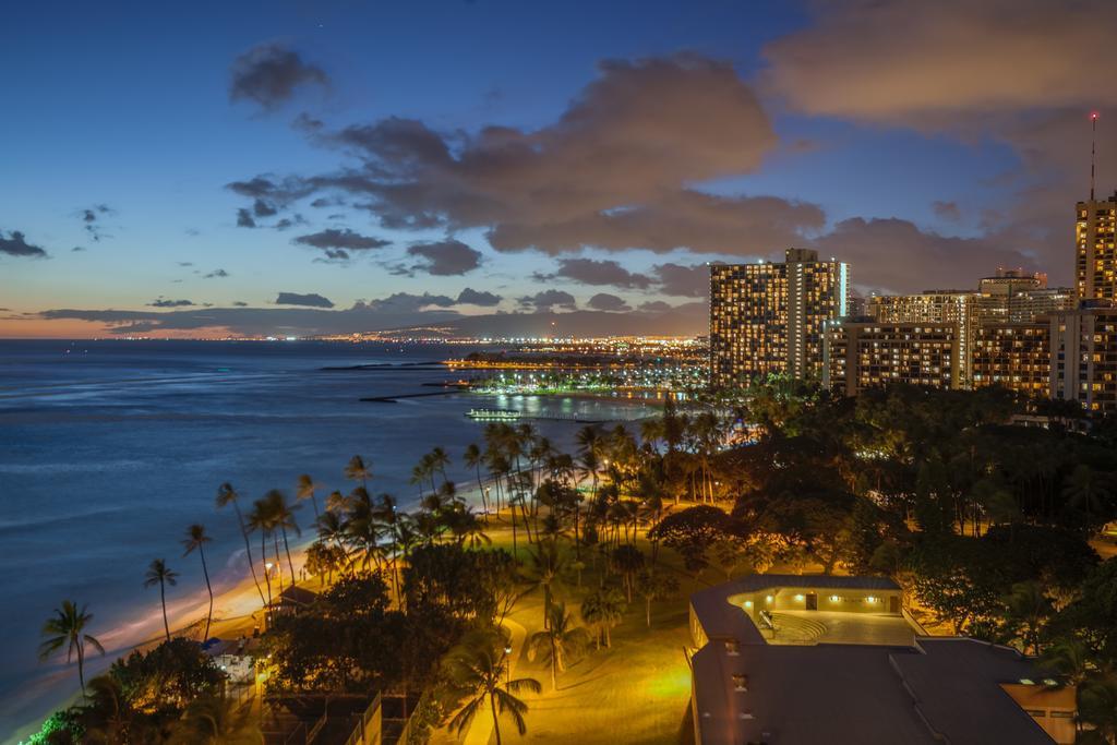 Castle Waikiki Shores Гонолулу Экстерьер фото