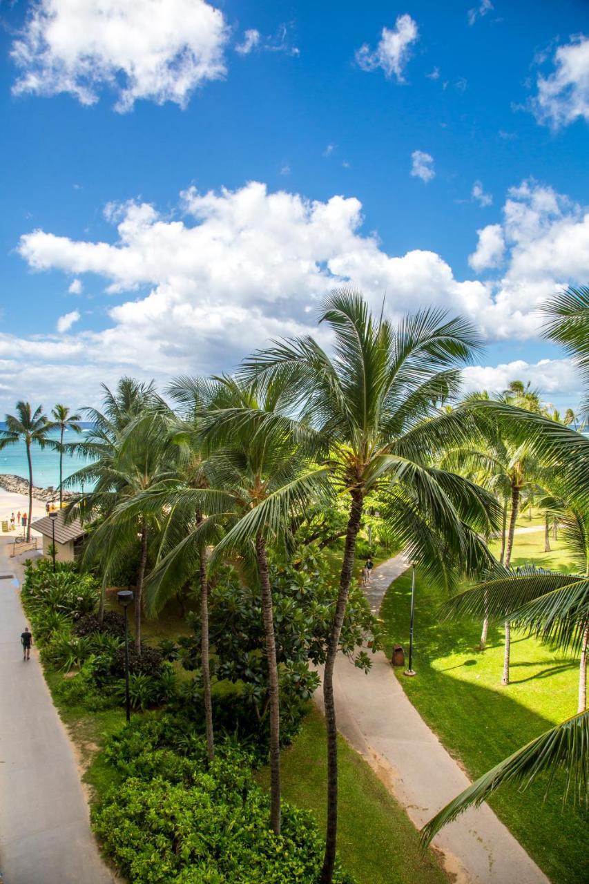 Castle Waikiki Shore Гонолулу Экстерьер фото